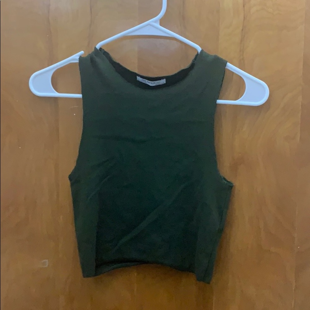 Crop top